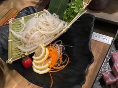-湊湊火锅·茶憩(杭州湖滨银泰in77店)