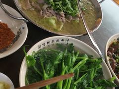 -杨三娘跷脚牛肉(羊子山西路店)
