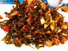 普洱茶香猪肉-尽善百年古院餐厅(王家老宅店)