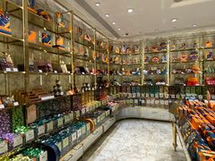 -VENCHI 闻绮(北京国贸商城店)