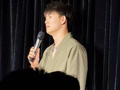 -喜剧部落脱口秀(三里屯工体店)