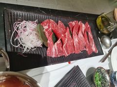 -红鼎豆捞·非遗鲍皇汤火锅(宝丰路店)