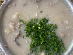 -洲心明记烧肉大粥(总店)
