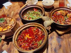 -有红鸡毛店·砂锅菜(抚琴夜市店)