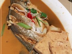 -小船渔村•大连菜•大连焖鱼(黄河路店)