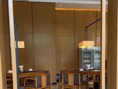 -鱼鲜饭香·招牌汽锅剁椒鱼头王