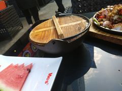 -何师烧烤·香辣蟹·川菜·30年老品牌(太古里旗舰店)