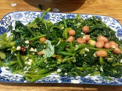 果仁菠菜-十二忠手拉面(燎原街店)