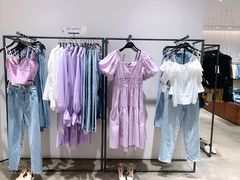 -URBAN REVIVO(西安Momopark店)