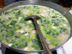 -丁里羊肉小镇(天鹅湖总店)
