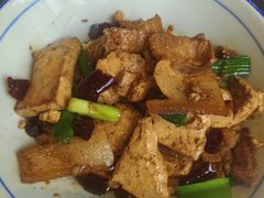 -黔蘑菇四季餐厅(观山湖店)