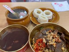 -万方圆拌粉瓦罐汤(恒茂华城店)