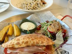 -靡瑅miti西式融合餐吧(星海湾水岸风情街店)