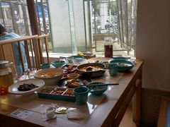 -荷塘秋月·本帮江浙菜(国权路店)