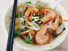 海鲜抱罗粉-太婆抱罗粉