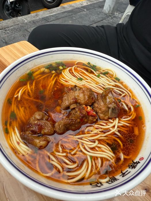 矮子粉店1985·长沙米粉(湘春路店)图片