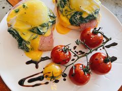 奶油菠菜火腿肉班尼迪克蛋-The Rug Cafe(王府中环店)