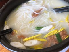-桥香园过桥米线(国贸店)