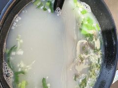 -万红路羊汤烧饼店(将台路店)