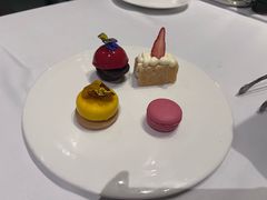 -哈布斯扒房(华发商都店)