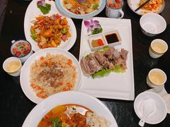 -木卡买提新疆餐厅·清真(新里海顿公馆店)
