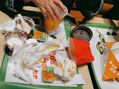 -麦当劳(百联西郊购物中心店)