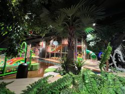 -奇幻丛林(佛罗伦萨小镇店)