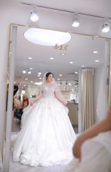 -台湾蔡美月婚纱租赁