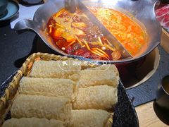 铃铃卷-湊湊火锅·茶憩(石家庄万象城店)