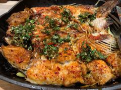 香茅草烤罗非鱼-云海肴·汽锅鸡·云南菜(美罗城店)