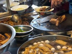 -松树干拌面店