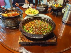 -万重锦·人文川菜馆(骡马市店)