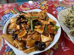 -何适山庄 ·可团建(水长城P2停车场店)