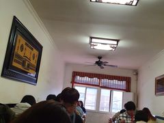 大堂-刘信牛羊肉小炒泡馍(回民街店)