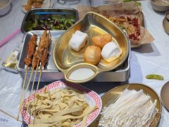 -石牌岭小亮蒸虾•湖北老字号(左岭店)