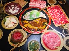 -在蜀里·一米肥牛老火锅(黄埔店)