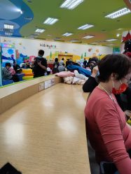 -莫莉幻想儿童乐园(武汉经开永旺店)