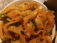 -舒家大院重庆老火锅(纪念塔店)