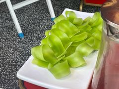 莴笋-爱你您·自家鱼塘·活水喷泉鱼火锅(八里店)