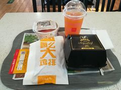 北美安格斯烧烤风味厚牛堡-麦当劳(季平店)