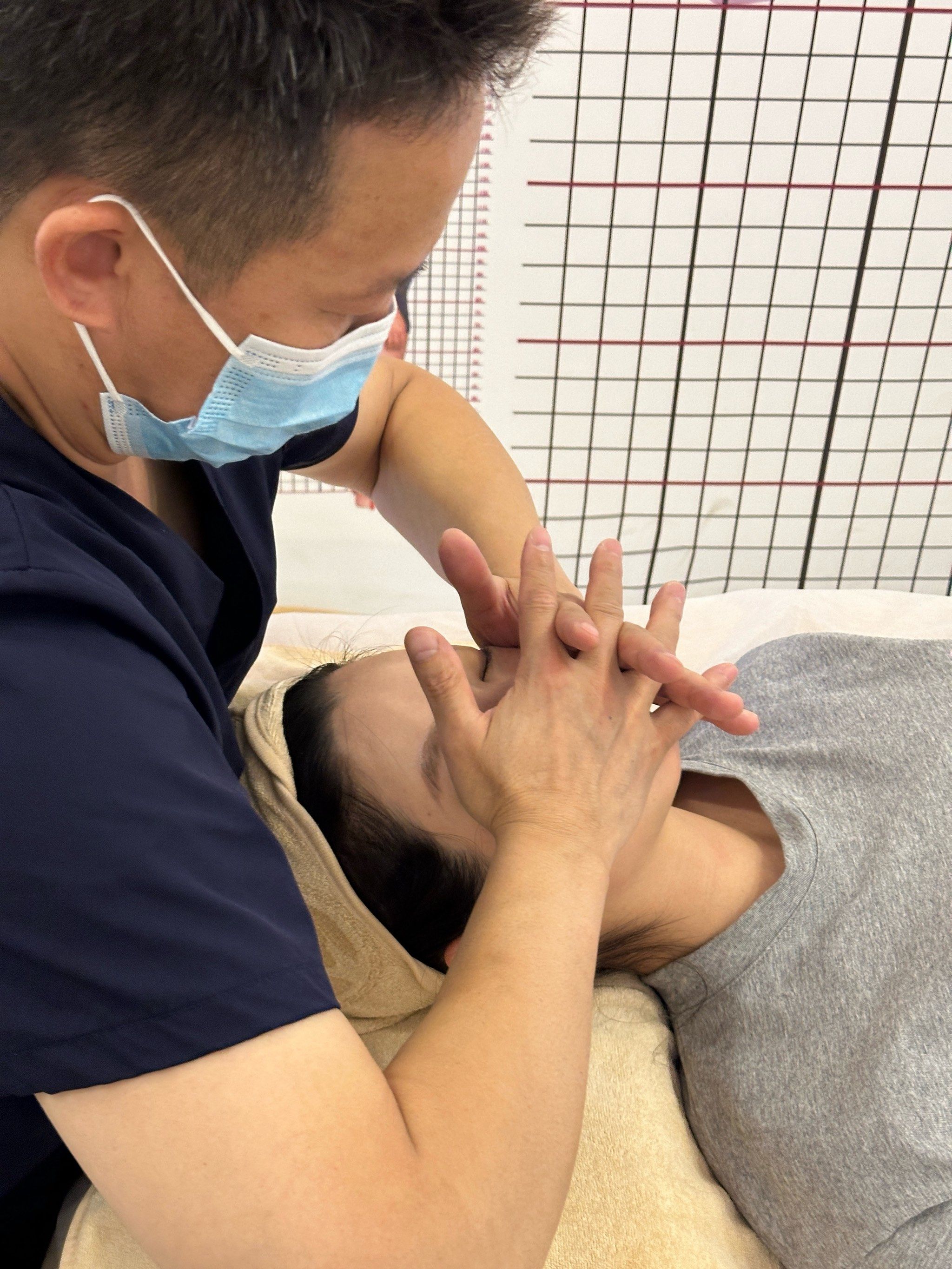 正骨初体验,改善脸歪颞下颌关节紊乱
