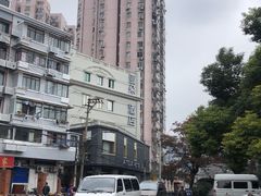 -上海外滩老码头亚朵酒店