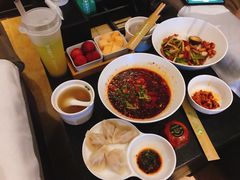 -金色印象·4K影院式足体养生(杨家坪西郊店)