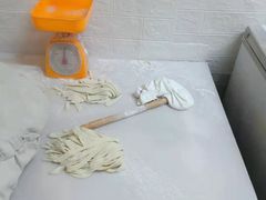 -丁记牛肉手擀板面