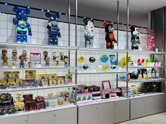 -微缤礼物(青岛海信广场店)