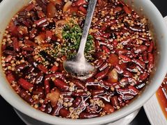 -铜锣湾·有麝自然香(渝北财富中心店)