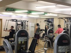 -超越健身(嘉实店)