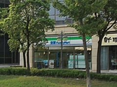 门面-全家便利店(仁庆路店)