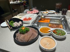 -海底捞火锅(宝龙广场夜宵主题店)