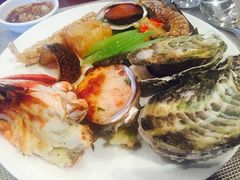 -荣誉国际酒店-云顶旋转餐厅